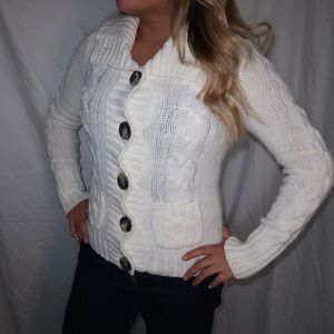 Aeropostale Y2K Cream Cable Knit cardigan with large collar and pockets